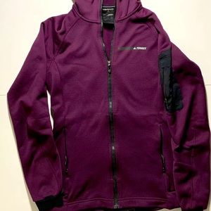 Women’s size Small Adidas Terrex Sample Sweatshirt